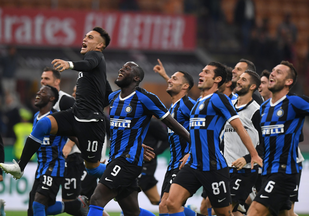 20岁，首秀，曼城主力，他是球队救火英雄