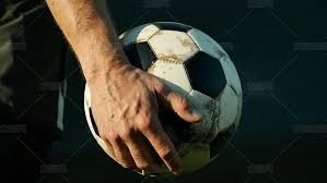 和科比女儿约会，帅哥曝光，长得像科比，曾效力湖人，瓦妮莎支持